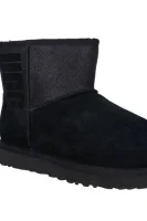 zimski čevlji w classic mini UGG 	črna	