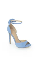 sandali na szpilce amella Guess 	svetlo modra barva	