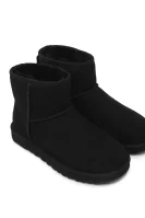 Usnjeni zimski čevlji W Classic Mini II UGG 	črna	