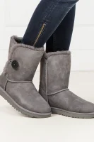 Usnjeni zimski čevlji W Bailey Button II | z dodatkom volne UGG 	siva	