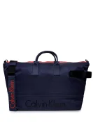 potovalna torba matthew Calvin Klein 	temno modra	