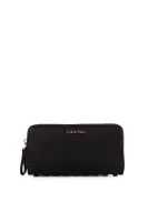 denarnica poppy large Calvin Klein 	črna	