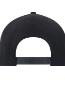 kapa s šiltom EA7 	črna	