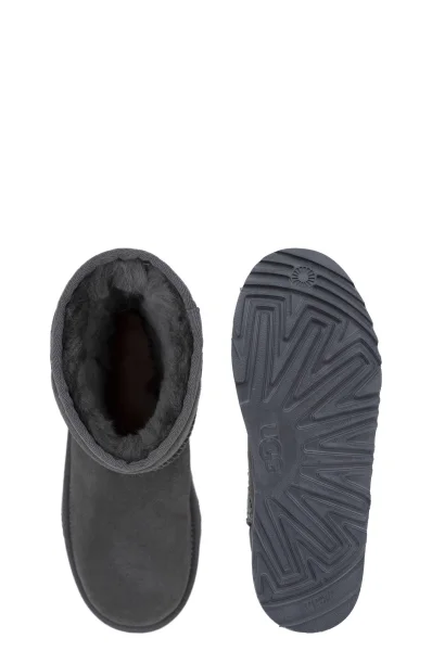 Ogrevane zimski čevlji Classic II UGG 	siva	