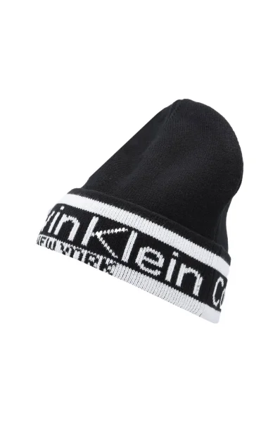 Kapa Calvin Klein 	črna	