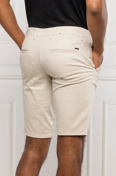 kratke hlače schino | slim fit BOSS ORANGE 	ekru	
