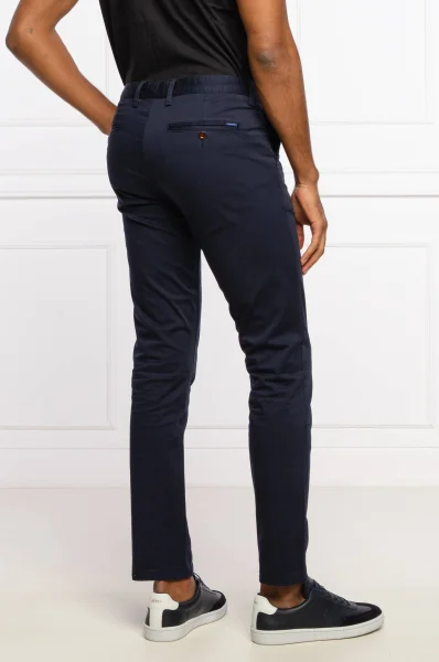 Chini hlače | Slim Fit Gant 	temno modra	
