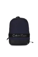 nahrbtnik madox 14'' Calvin Klein 	temno modra	