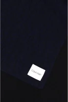 šal ck knitted Calvin Klein 	temno modra	