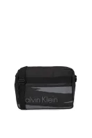 torba na laptopa 14'' cooper messenger Calvin Klein 	črna	