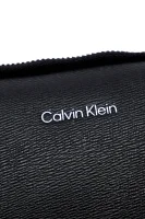 Torbica za okoli pasu Calvin Klein 	črna	
