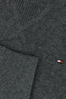 pulover essential | regular fit | z dodatkom kašmirja Tommy Hilfiger 	siva	